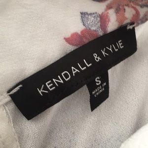 Floral Kendall & Kylie Top